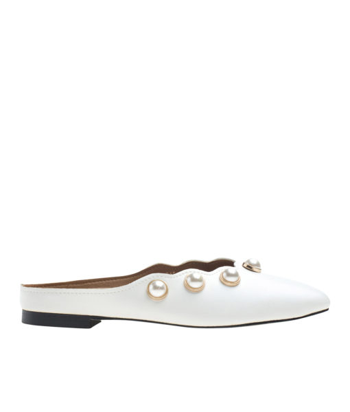 AnnaKastle Womens Faux Pearl Scalloped Flat Mules White